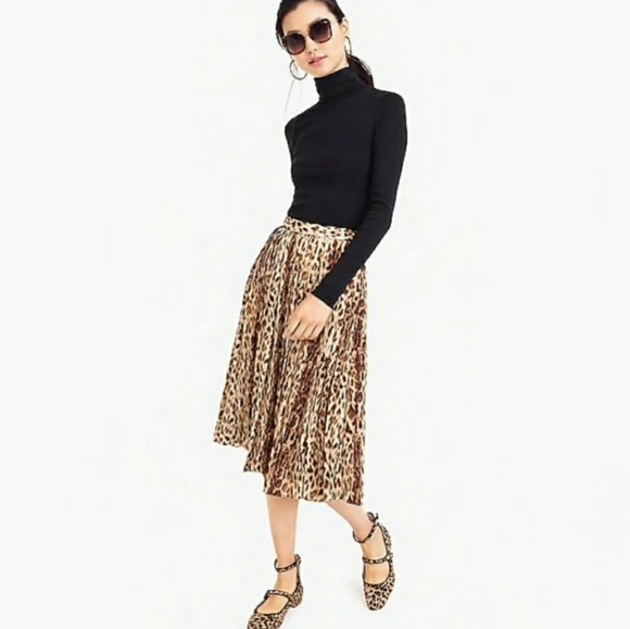 J. Crew Dresses & Skirts - JCrew Pleated Leopard Print Pleated Midi Skirt WQ5797 Neutral Sz 2